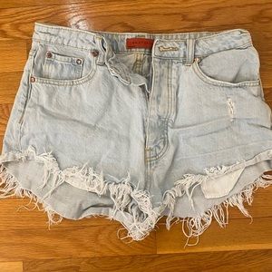 Signature 8 Jean Shorts